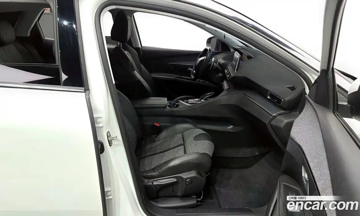 Peugeot 3008 2017 1.6 гидро в Москве № 897401, фото 11