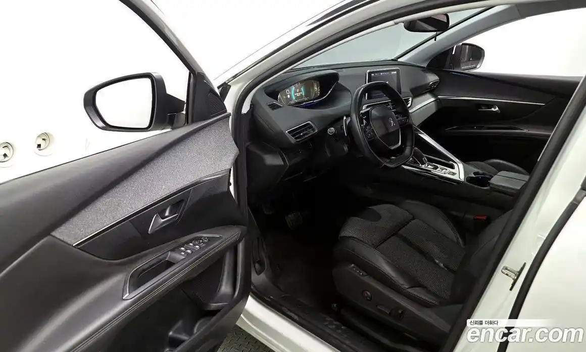 Peugeot 3008 2017 1.6 гидро в Москве № 897401, фото 10