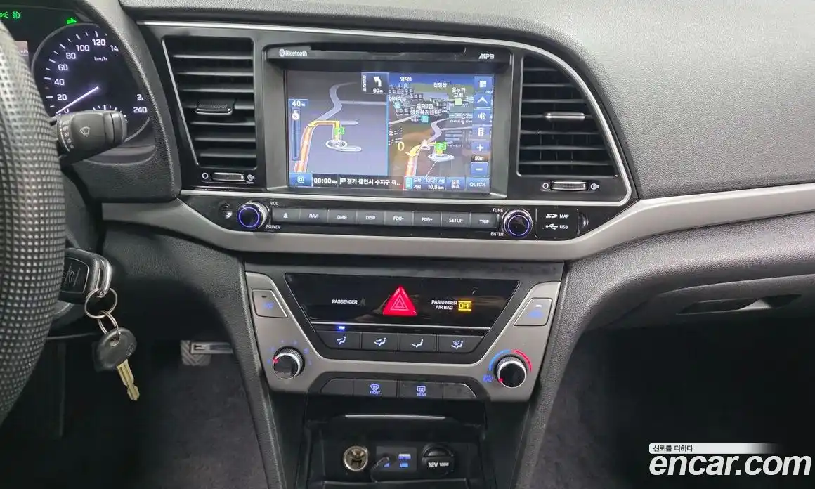 Hyundai Avante 2017 1.6 механика в Москве № 926928, фото 16