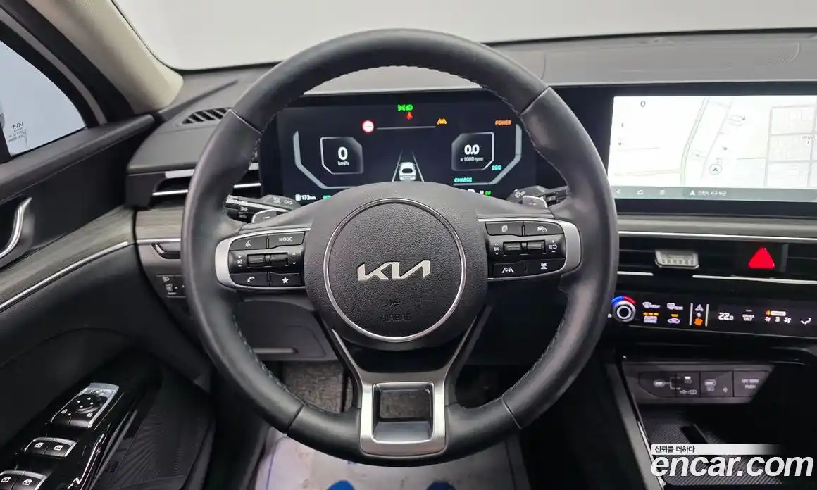 Kia K5 2024 2.0 гидро в Москве № 928465, фото 13