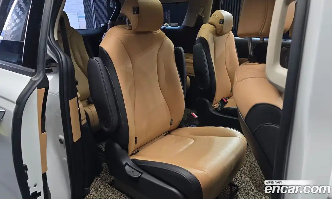 Kia Canival 2021 2.2 Автомат в Москве № 929005, фото 12