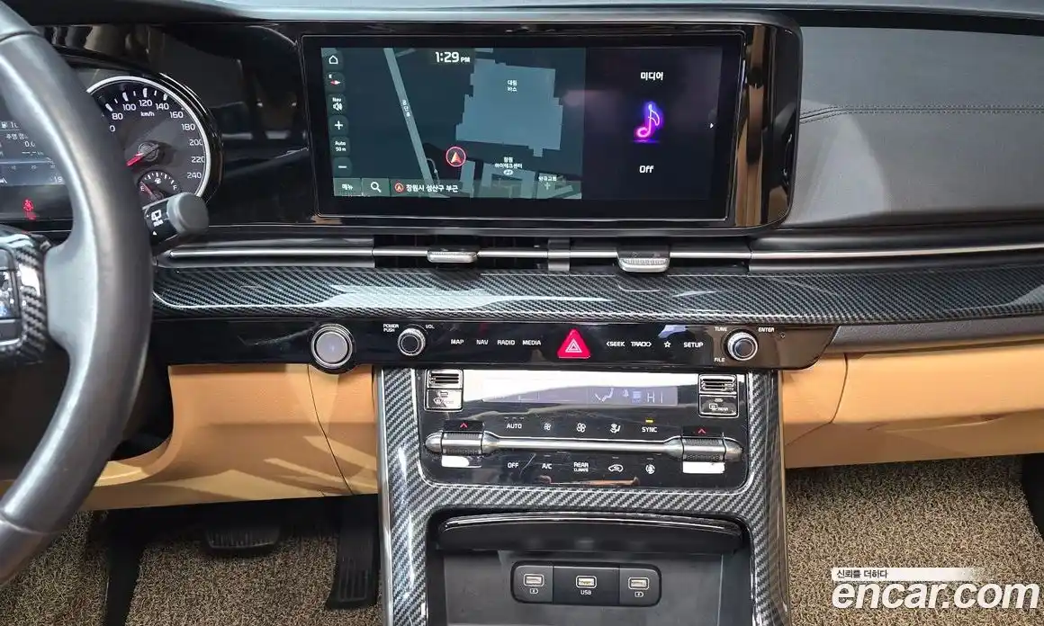 Kia Canival 2021 2.2 Автомат в Москве № 929005, фото 14