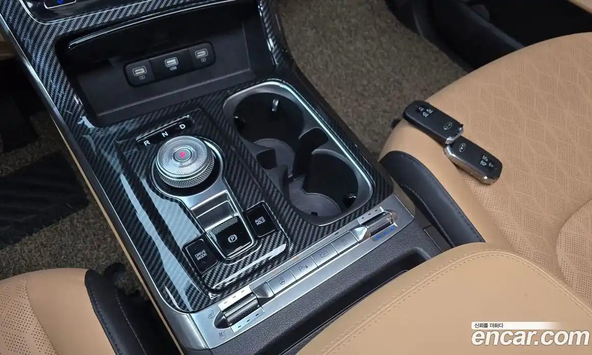 Kia Canival 2021 2.2 Автомат в Москве № 929005, фото 9