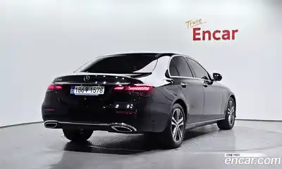 Mercedes-Benz E-Class 2023 2.0 гидро, миниатюра 2