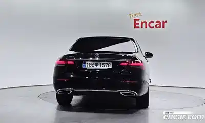 Mercedes-Benz E-Class 2023 2.0 гидро, миниатюра 4