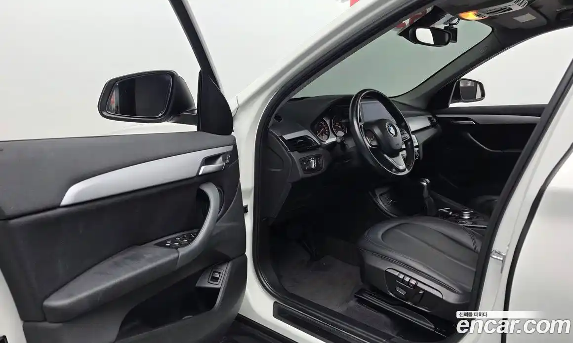 BMW X1 2017 2.0 гидро в Москве № 1001109, фото 10