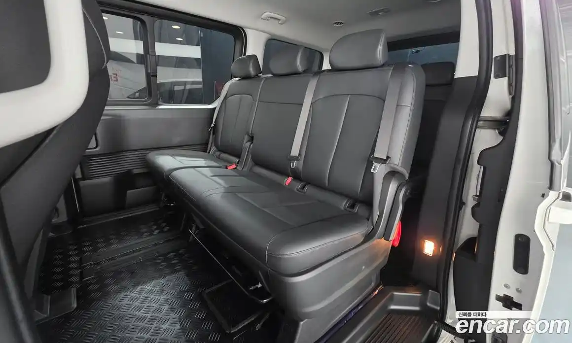 Hyundai Staria 2024 1.6 Автомат в Москве № 1007597, фото 17