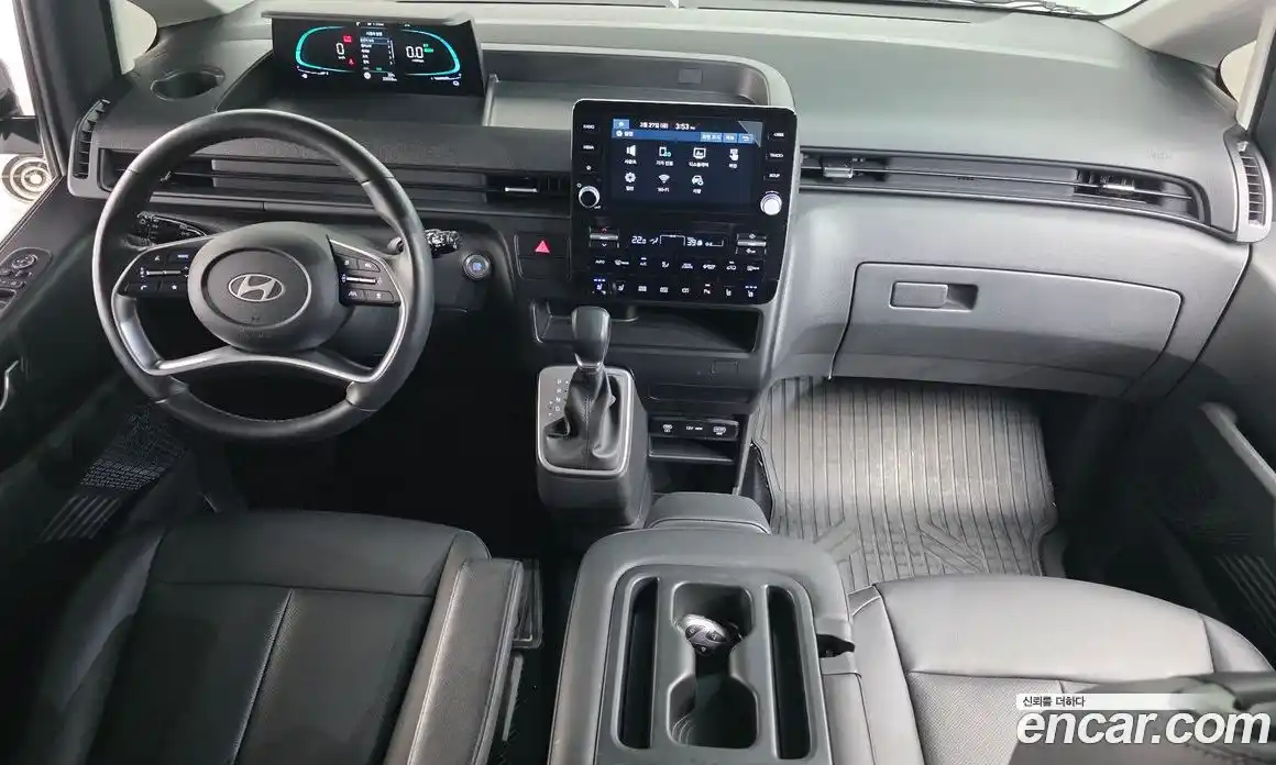 Hyundai Staria 2024 1.6 Автомат в Москве № 1007597, фото 7