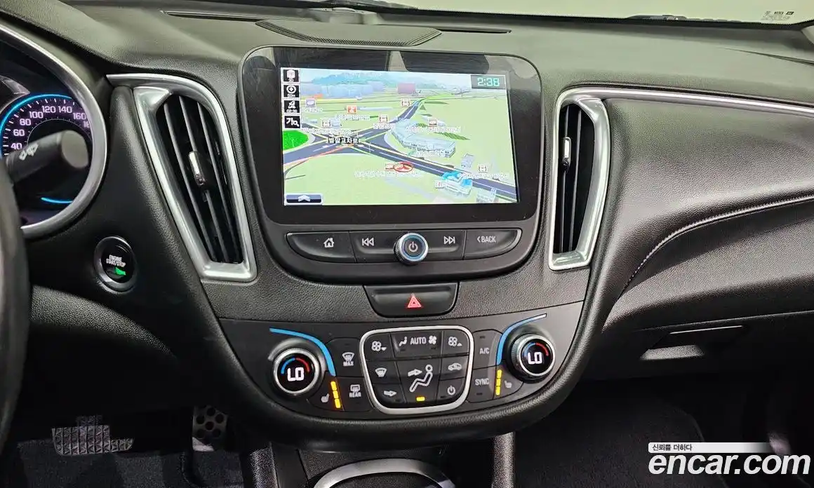 Chevrolet Malibu 2016 2.0 Автомат в Москве № 1012526, фото 14