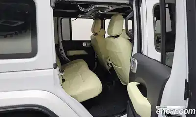 Jeep Wrangler 2022 2.0 гидро в Москве № 1014879, миниатюра 11