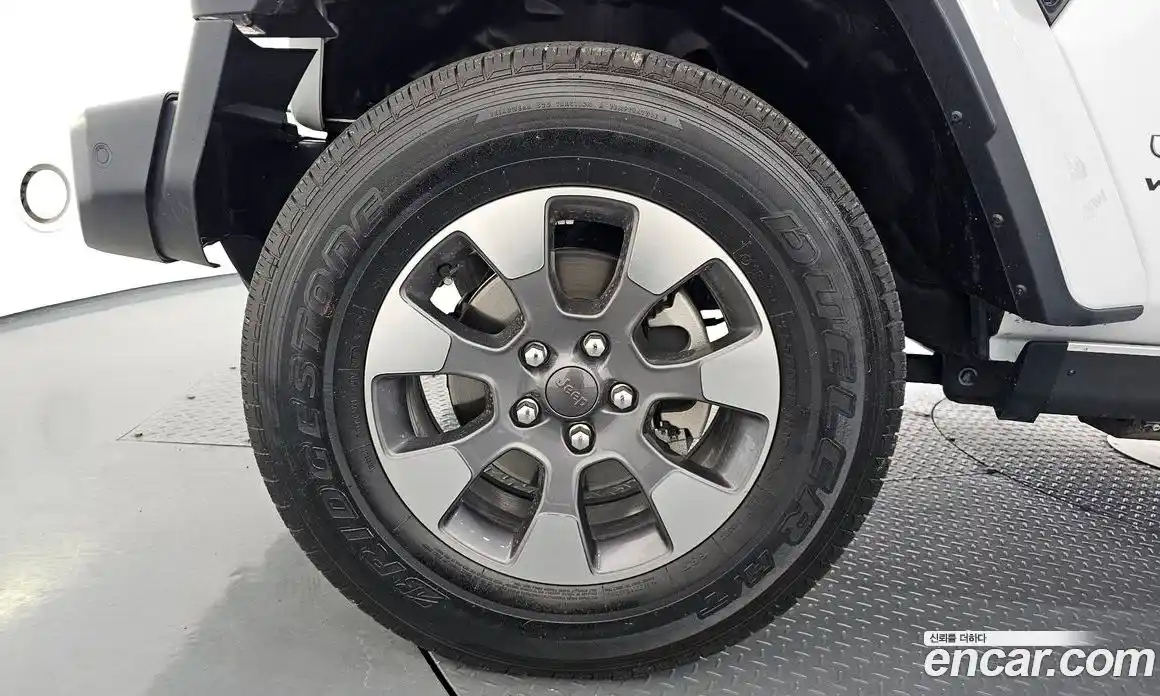Jeep Wrangler 2022 2.0 гидро в Москве № 1014879, фото 4