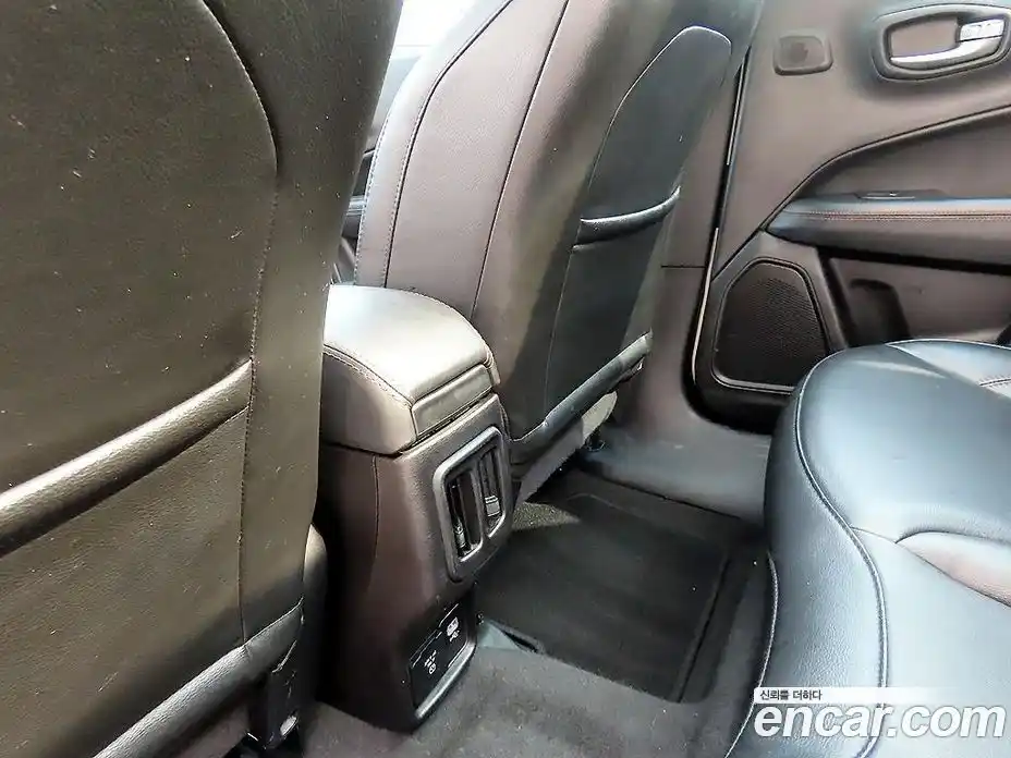 Jeep Compass 2019 2.4 гидро в Москве № 1015143, фото 16