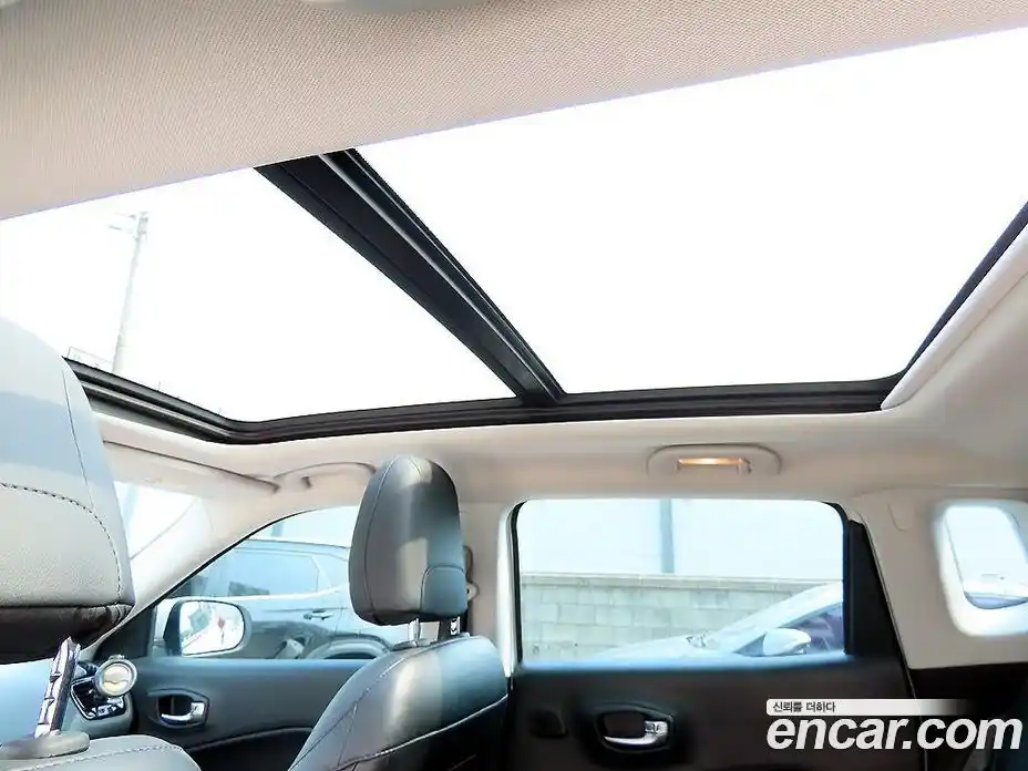 Jeep Compass 2019 2.4 гидро в Москве № 1015143, фото 17