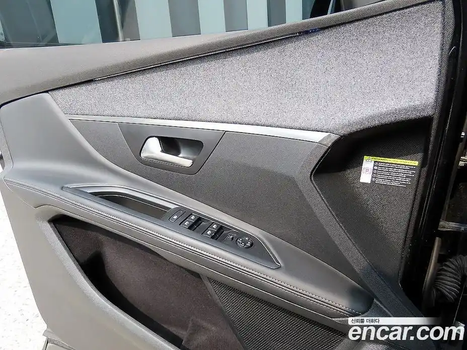 Peugeot 5008 2019 1.5 гидро в Москве № 1015885, фото 11