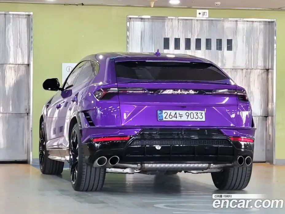 Lamborghini Urus 2024 4.0 гидро в Москве № 1015972, фото 5