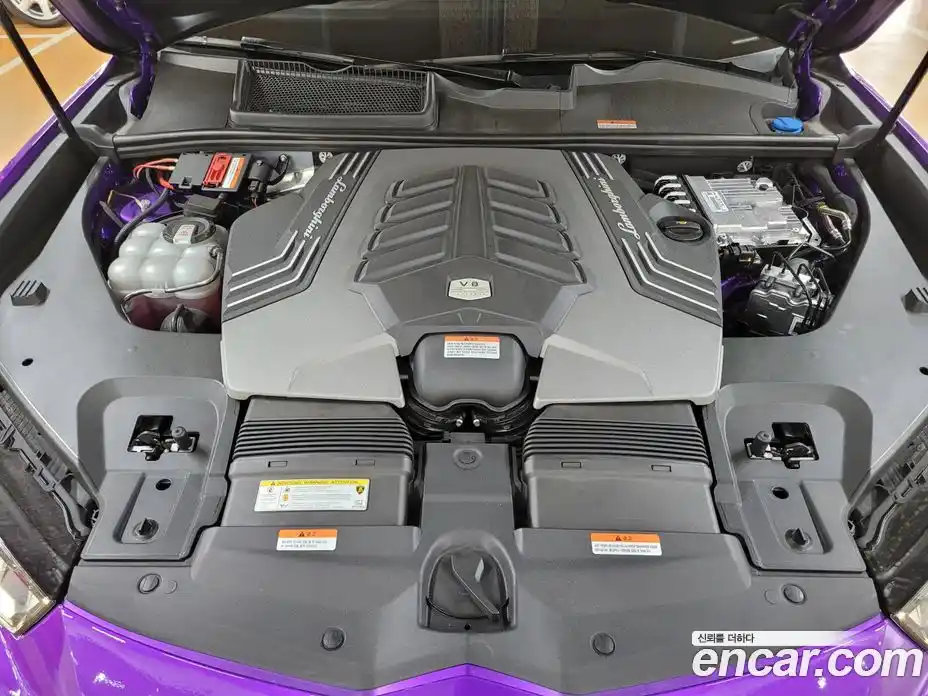 Lamborghini Urus 2024 4.0 гидро в Москве № 1015972, фото 6