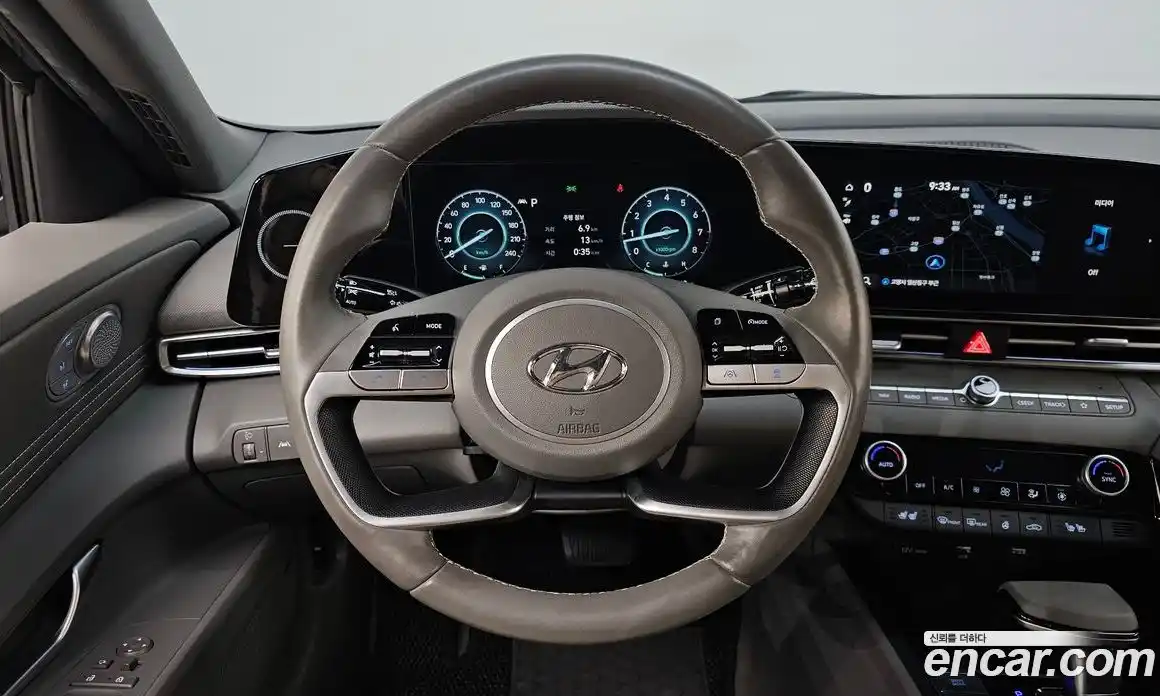 Hyundai Avante 2022 1.6 Автомат в Москве № 1065598, фото 13