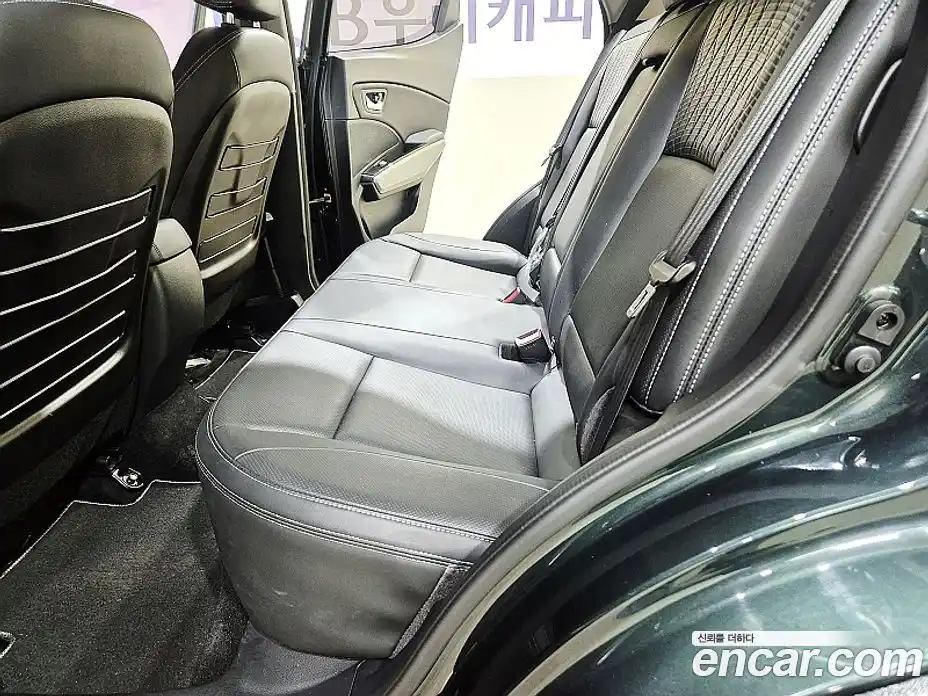 SsangYong TIBOLI 2018 1.6 Автомат в Москве № 1067134, фото 15