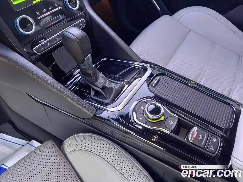 Renault SM6 2017 2.0 Автомат в Москве № 1067549, фото 13