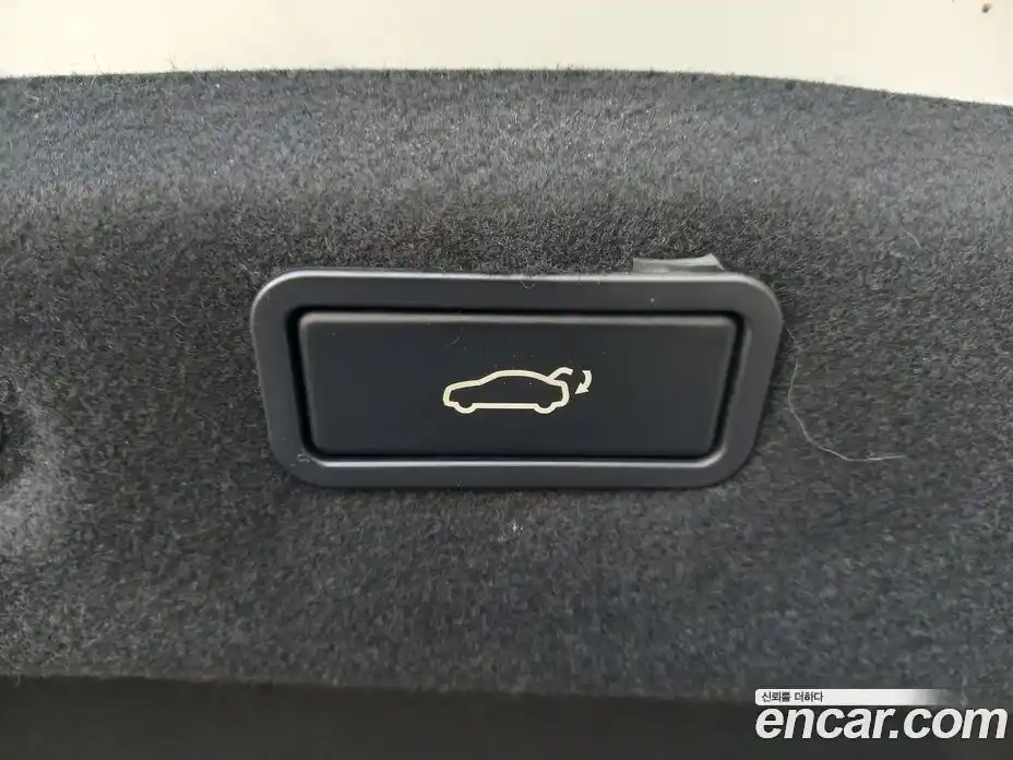 Renault SM6 2017 2.0 Автомат в Москве № 1067549, фото 9