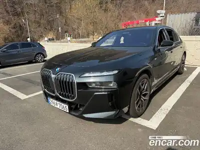 BMW 7-Series 2024 3.0 Автомат в Москве № 1069377, миниатюра 2