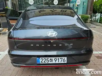Hyundai Grandeur 2025 2.5 Автомат в Москве № 1076939, миниатюра 2
