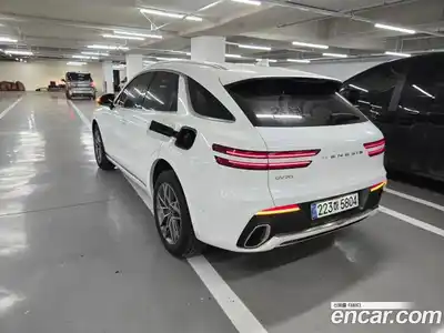 Genesis GV70 2024 2.5 Автомат в Москве № 1079443, миниатюра 2