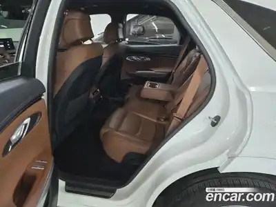 Genesis GV70 2024 2.5 Автомат в Москве № 1079443, миниатюра 8