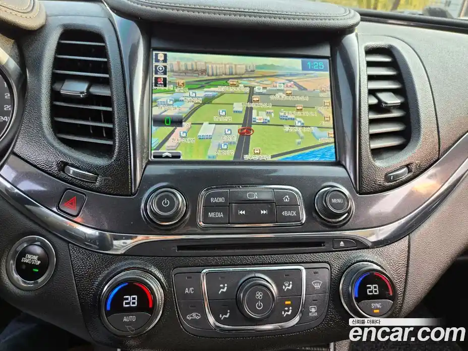 Chevrolet Impala 2015 2.5 Автомат в Москве № 1081342, фото 12