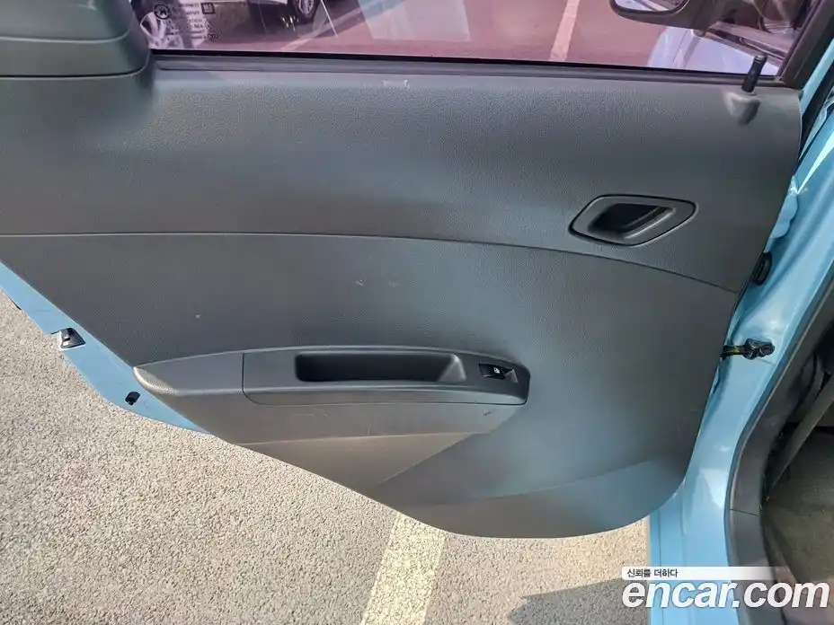 Chevrolet Spark 2013 1.0 Автомат в Москве № 1081815, фото 17