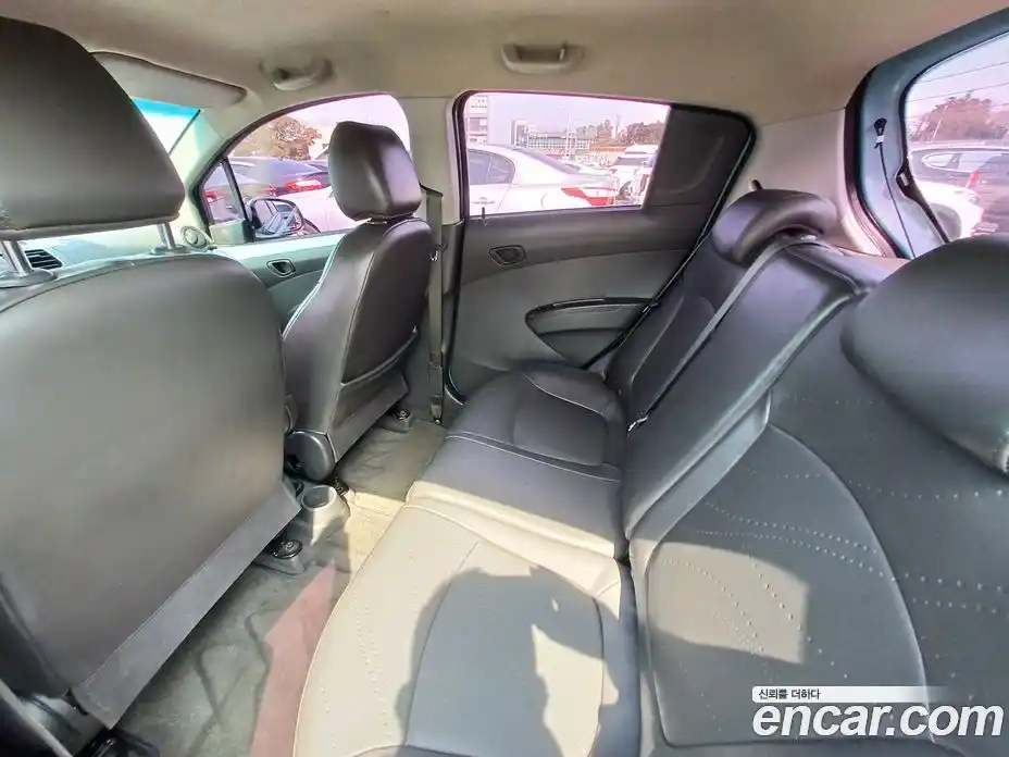 Chevrolet Spark 2013 1.0 Автомат в Москве № 1081815, фото 9