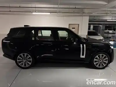 Land Rover Range-Rover 2026 4.4 гидро в Москве № 1085165, миниатюра 3