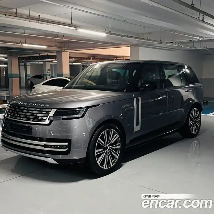 Land Rover Range-Rover 2026 4.4 гидро в Москве № 1085166, фото 4
