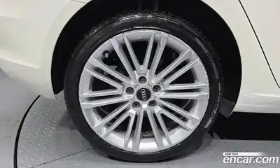 Audi A3 2015 1.6 гидро в Москве № 154076, миниатюра 5