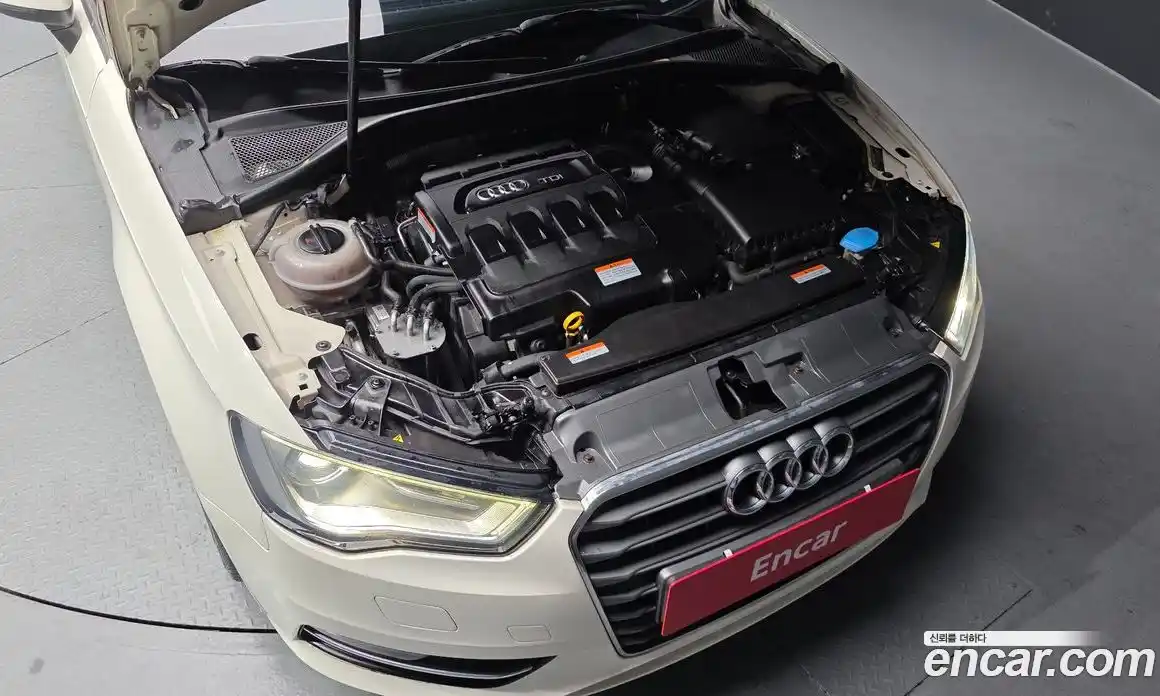 Audi A3 2015 1.6 гидро в Москве № 154076, фото 6