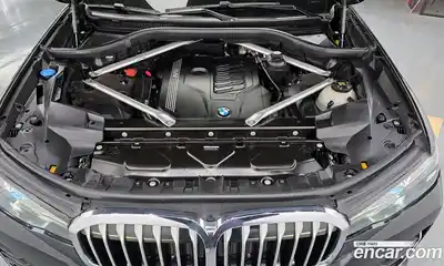 BMW X7 2022 3.0 гидро в Москве № 157369, миниатюра 6