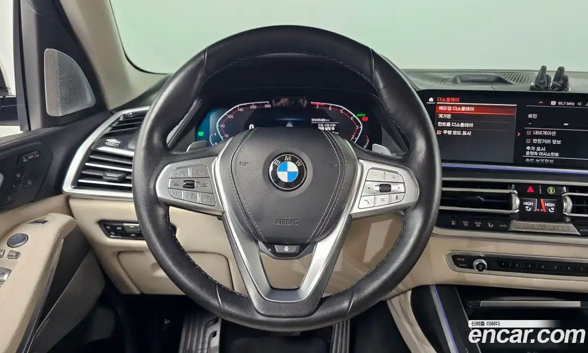 BMW X7 2021 3.0 гидро в Москве № 159258, фото 16
