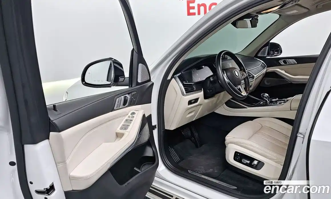BMW X7 2021 3.0 гидро в Москве № 159258, фото 10