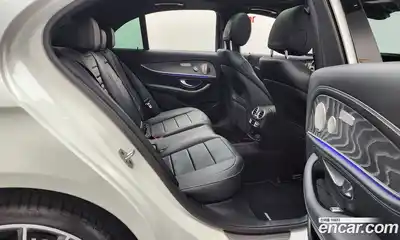 Mercedes-Benz E-Class 2022 2.0 гидро в Москве № 160150, миниатюра 12