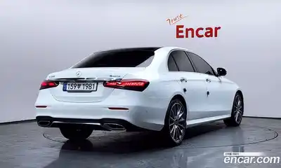 Mercedes-Benz E-Class 2022 2.0 гидро в Москве № 160150, миниатюра 2