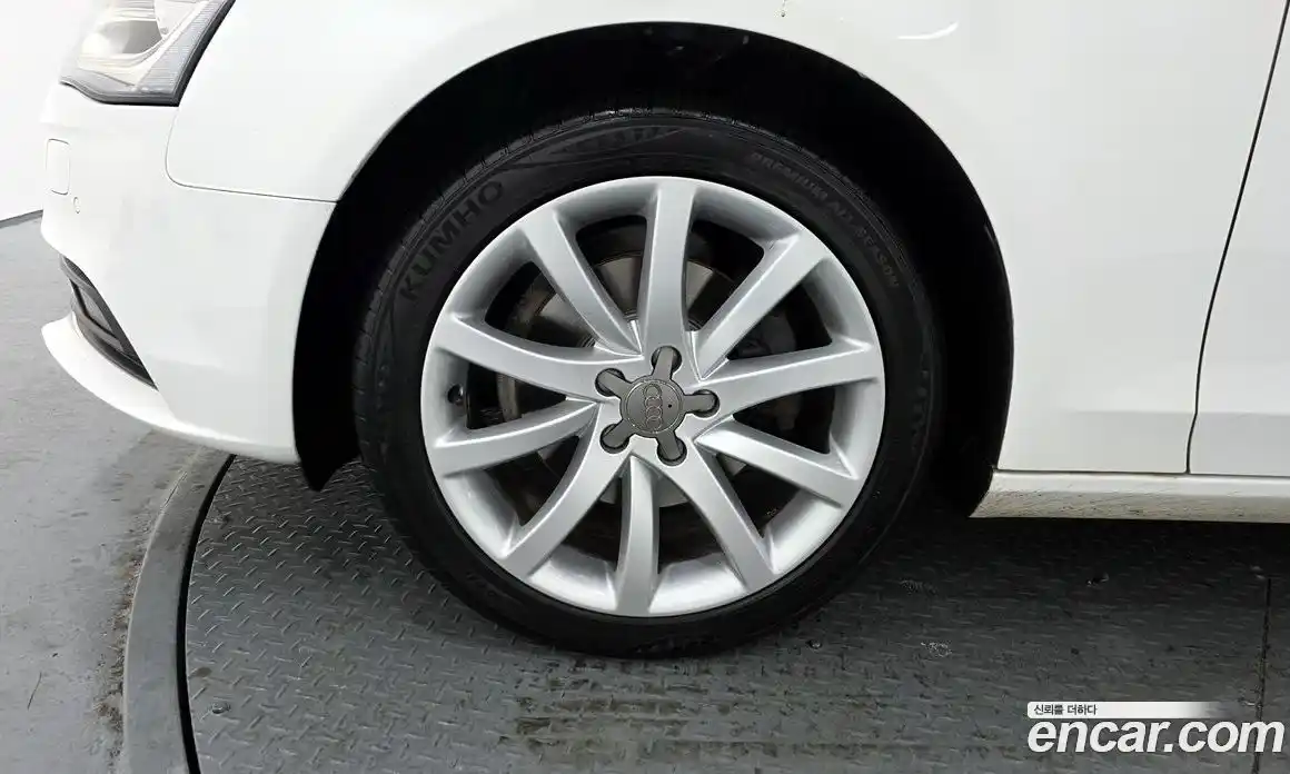Audi A4 2014 2.0 гидро в Москве № 160562, фото 5