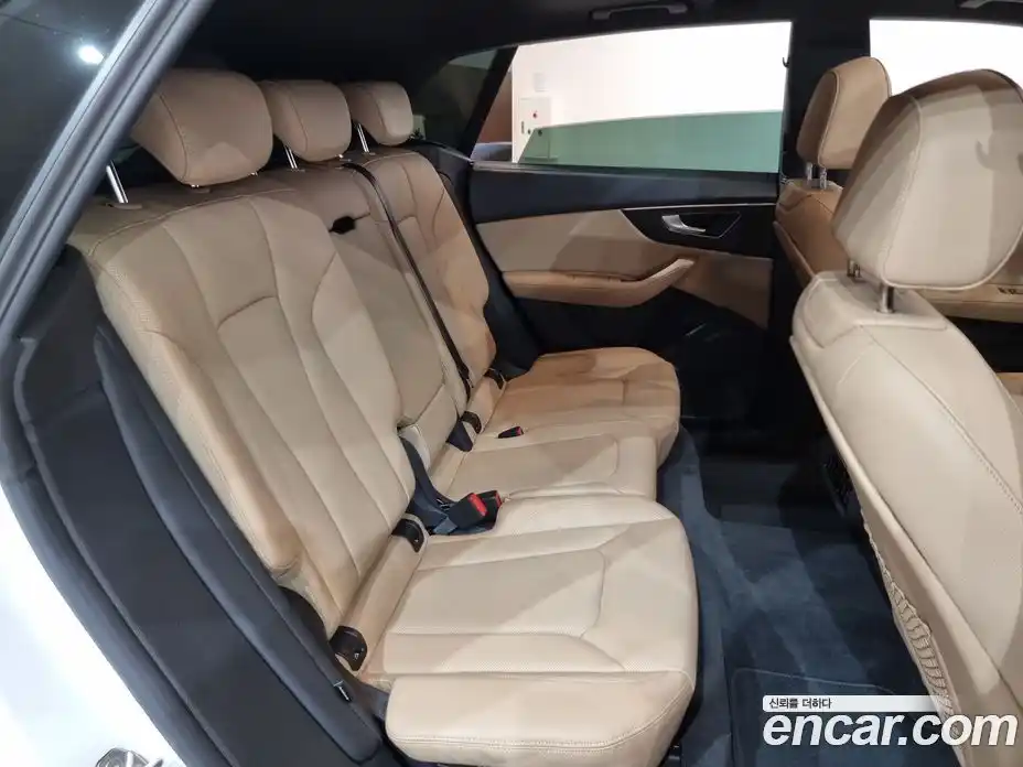 Audi Q8 2023 3.0 гидро в Москве № 164041, фото 15