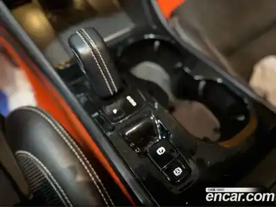 Volvo XC40 2018 2.0 гидро в Москве № 164844, миниатюра 9