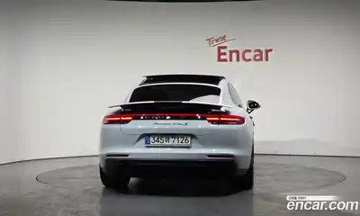 Porsche Panamera 2018 4.0 гидро в Москве № 165012, миниатюра 3