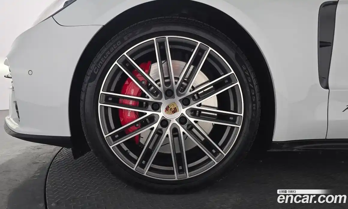Porsche Panamera 2018 4.0 гидро в Москве № 165012, фото 4