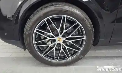 Porsche Cayenne 2023 3.0 гидро в Москве № 165023, миниатюра 5