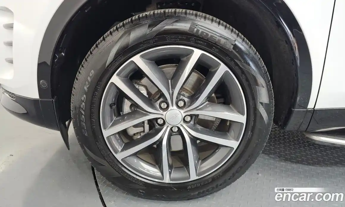 Land Rover Discovery Sport 2024 2.0 гидро в Москве № 166007, фото 4