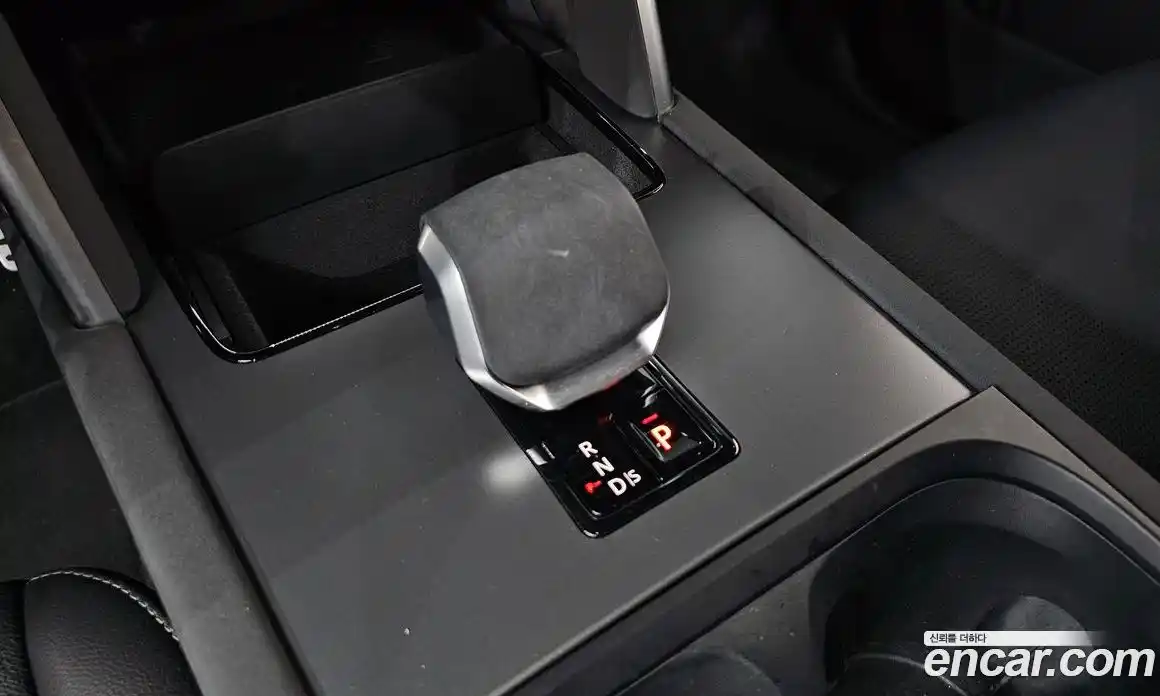 Land Rover Discovery Sport 2024 2.0 гидро в Москве № 166007, фото 8
