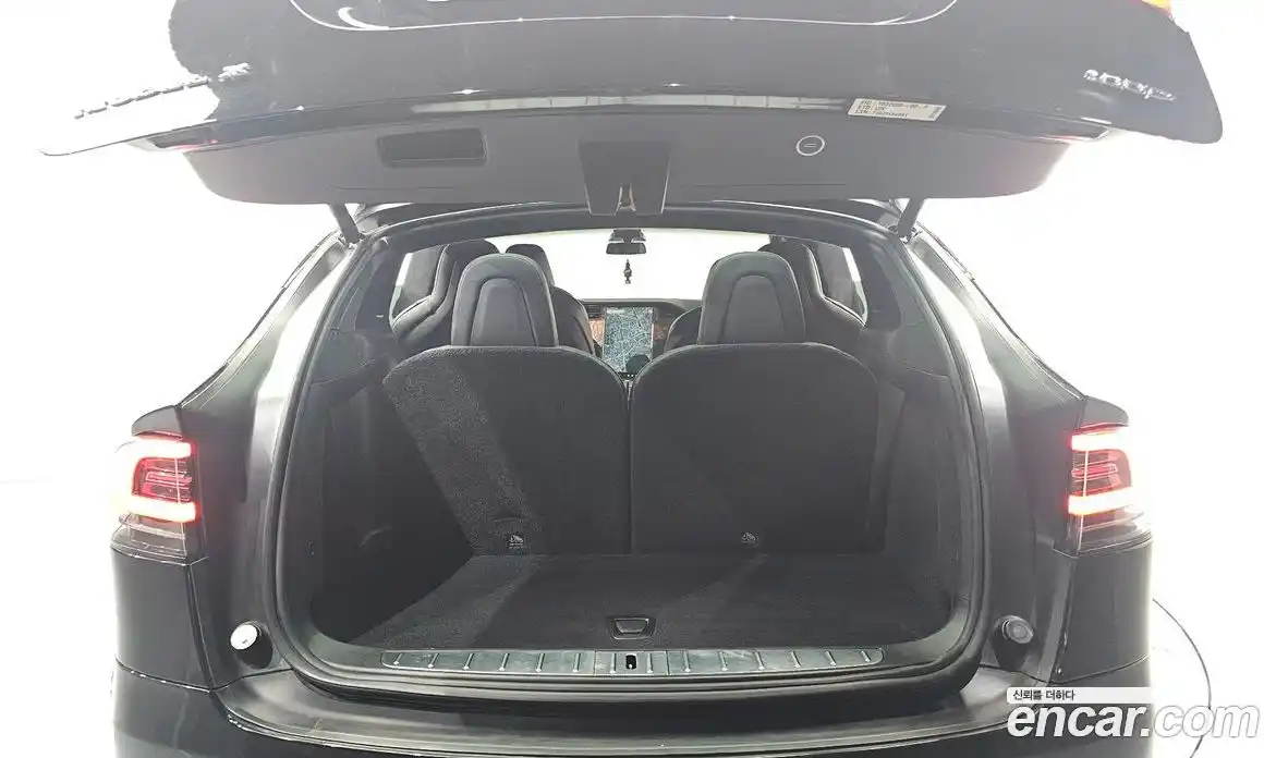 Tesla Model X 2018 0.3 гидро в Москве № 167772, фото 20