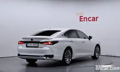 Lexus ES 2023 2.5 гидро в Москве № 168082, миниатюра 2